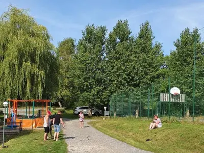Clients de l'établissement Mobil home PMR avec terrasse, 2 chambres pour 3 pers. - API-1-52-548