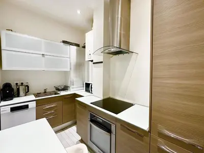 Cuisine ou kitchenette dans l'établissement Le 1431 - 5p - 2ch - Centre Ville