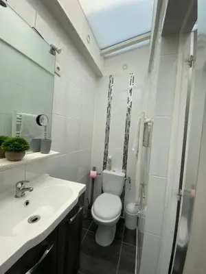 Salle de bains dans l'établissement Duplex cosy à quelles minutes à pied du centre ville