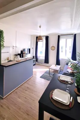 Cuisine ou kitchenette dans l'établissement Les Augustins
