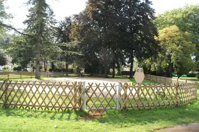 Jardin de l'établissement Le Gîte De Malaunay