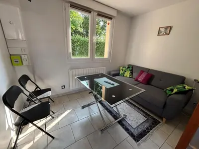 Coin salon dans l'établissement Gîte de Daniel