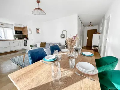 Cuisine ou kitchenette dans l'établissement Balcon privé Parking & Fibre Proche Paris