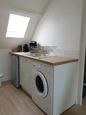 Cuisine ou kitchenette dans l'établissement Le Fleurybis - Appartement calme proche de Rouen