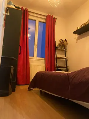 Un ou plusieurs lits dans un hébergement de l'établissement Sky Room