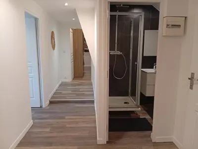 Salle de bains dans l'établissement Duplex aux Portes de Seine