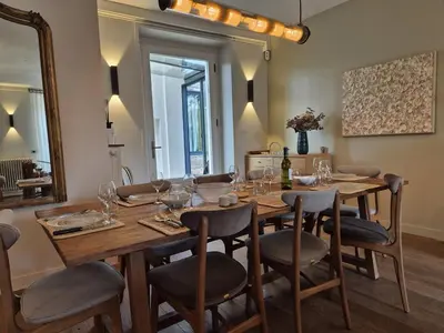 Coin salon dans l'établissement Maison de famille avec jardin, tennis, près du Parc Astérix et golfs