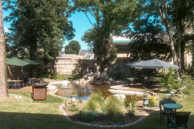 Jardin de l'établissement La Léontine