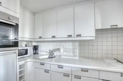 Cuisine ou kitchenette dans l'établissement Jeanne d'arc