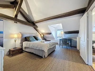 Un ou plusieurs lits dans un hébergement de l'établissement Charming bourgeois house – Précy town centre