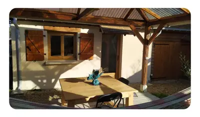 Terrasse ou espace extérieur de l'établissement Maisonnette centre ville