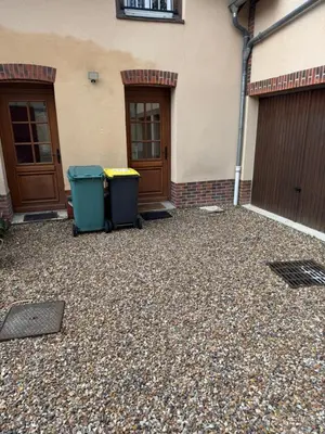 Plan de l'établissement Appartement lumineux garage privé centre-ville