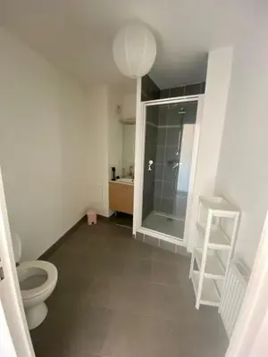 Salle de bains dans l'établissement Bright - studio