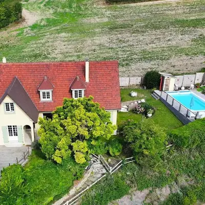 Le Petit Paradis tout confort avec piscine extérieure