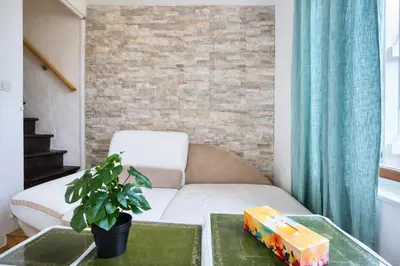 Coin salon dans l'établissement Maison T3- accès voie verte et transports