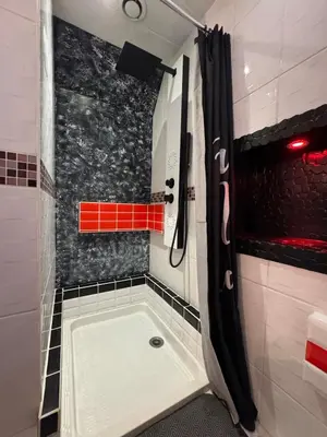 Salle de bains dans l'établissement La Maxipontaine
