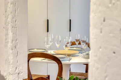 Plan de l'établissement Matisse élégant F2 proche Vieux-Marché