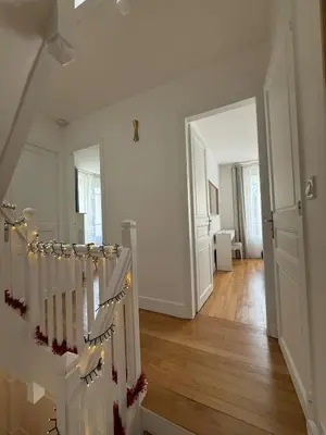 Plan de l'établissement Charme et confort au cœur de Maisons-Laffitte