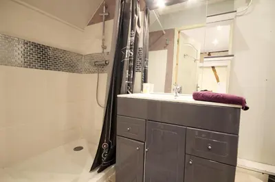 Salle de bains dans l'établissement Gîte Gîtes de France® - Le Clos Saint-Martin