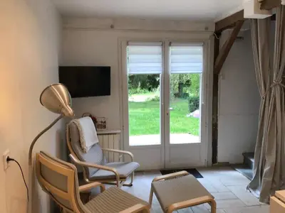 Télévision ou salle de divertissement dans l'établissement Gîte Gîtes de France® - Le Clos Saint-Martin