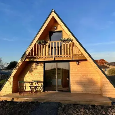 Tiny house