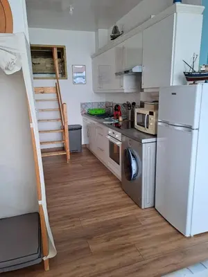 Cuisine ou kitchenette dans l'établissement Vue mer à Dieppe, les pieds dans l'eau