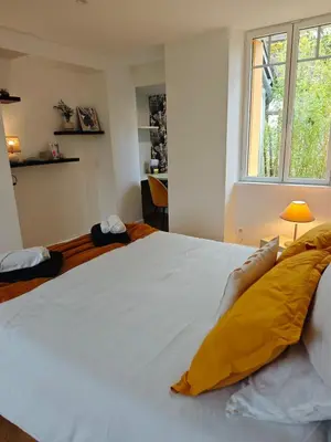 Un ou plusieurs lits dans un hébergement de l'établissement L'Annexe de la Granvillaise à 10 min de Pacy sur Eure