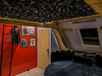 Plan de l'établissement Cinéma Room romantique Studio de l'Etoile