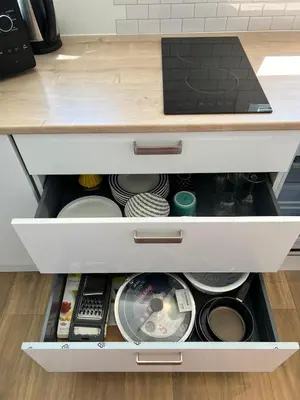 Cuisine ou kitchenette dans l'établissement Nice fully-equipped studio with terrace, Paris 30 min