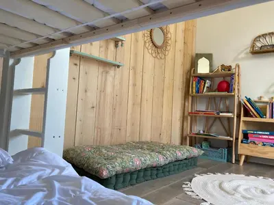 Un ou plusieurs lits dans un hébergement de l'établissement Unique and cozy family home, sleeps 6 near Le Treport & Baie de Somme