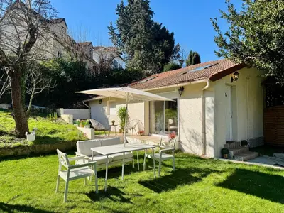 Jardin de l'établissement Cozy new home & garden - Close to Paris- Parking