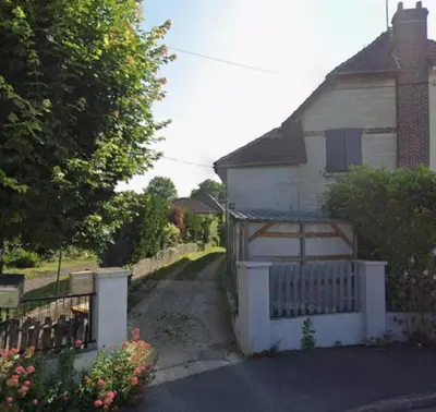 Jardin de l'établissement Maison paisible à Senlis