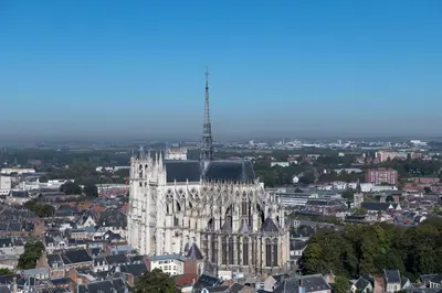 Vue générale sur Amiens ou vue de la ville depuis l'appartement