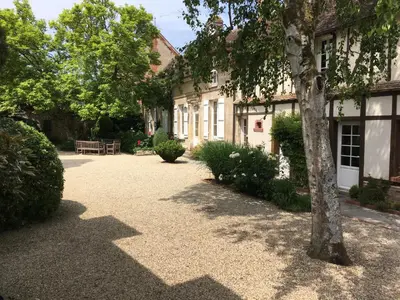 Jardin de l'établissement Le Puits D'Angle