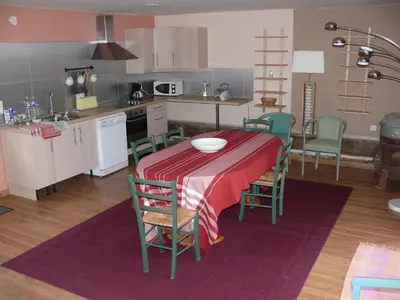Cuisine ou kitchenette dans l'établissement Ferme renel