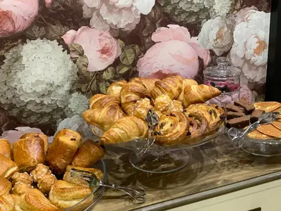 Nourriture dans l'hôtel ou à proximité