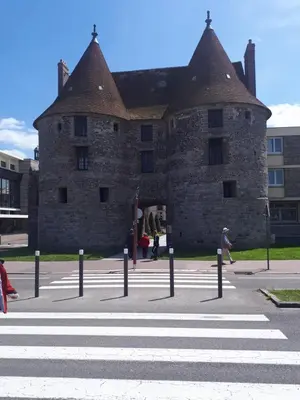 Clients de l'établissement LE KALEHO, Grand Duplex au coeur de Dieppe - NETFLIX