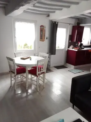 Coin salon dans l'établissement Maison de la Foret
