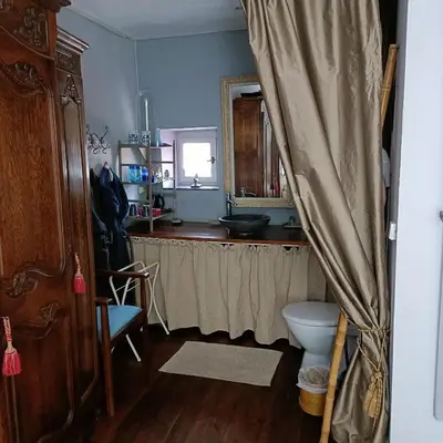 Cuisine ou kitchenette dans l'établissement Avenue du Château