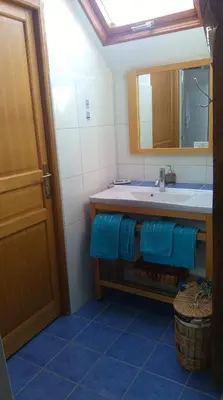 Salle de bains dans l'établissement Le Moulin Aux Moines