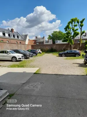 Quartier de l'hôtel ou autre quartier proche