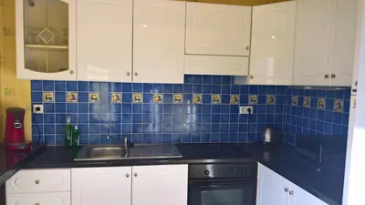 Cuisine ou kitchenette dans l'établissement Baie de Somme Abbeville Appart