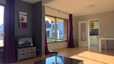 Télévision ou salle de divertissement dans l'établissement Baie de Somme Abbeville Appart