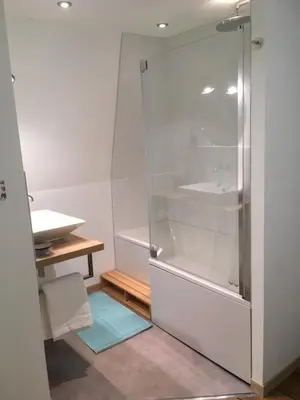 Salle de bains dans l'établissement Duplex Little Cottage