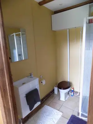 Salle de bains dans l'établissement Country House - Spacious and Tranquil