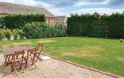 Jardin de l'établissement Cozy Home In Trie-Château With Wifi