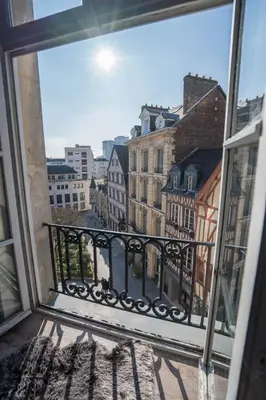 Balcon ou terrasse dans l'établissement charming city center flat