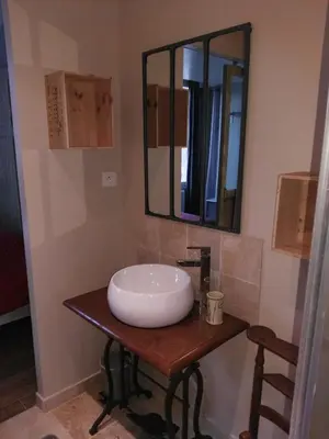 Salle de bains dans l'établissement Le Presbytère