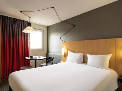 Un ou plusieurs lits dans un hébergement de l'établissement ibis Cergy Pontoise Le Port