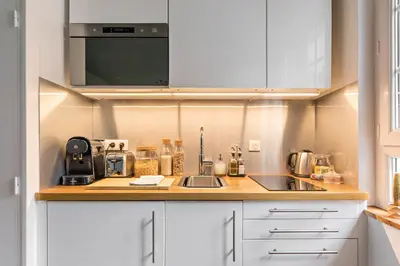 Cuisine ou kitchenette dans l'établissement La Souche